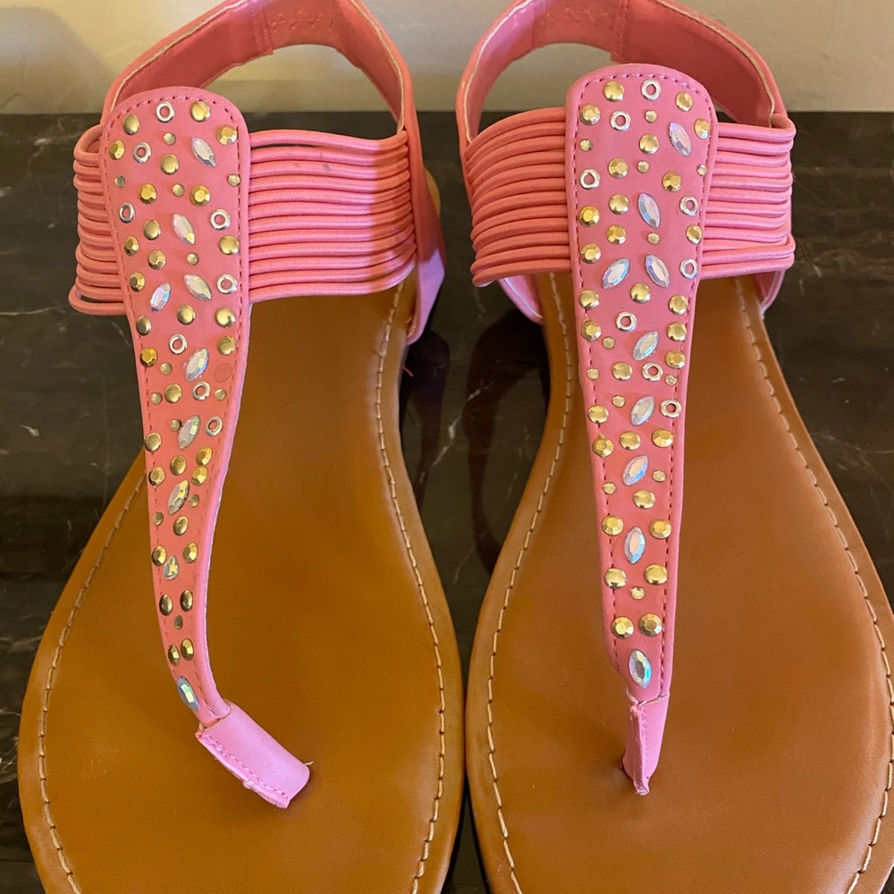 Bambo pastel pink sandals 8.5